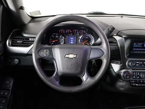 Used 2017 Chevrolet Tahoe 2WD w/ Remote Keyless Entry Package image 7
