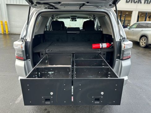 Used 2019 Toyota 4Runner TRD Off-Road image 12