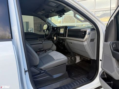 Used 2023 Ford F350 XLT AWD/4WD image 21