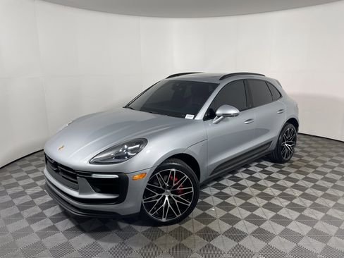 Used 2024 Porsche Macan S image 1