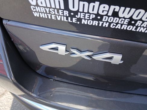 New 2025 Jeep Grand Cherokee Limited w/ Luxury Tech Group II image 35