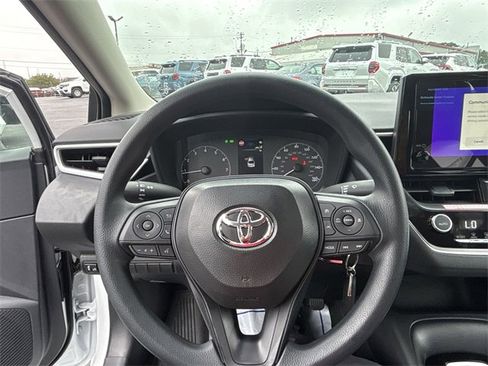 New 2025 Toyota Corolla LE image 13
