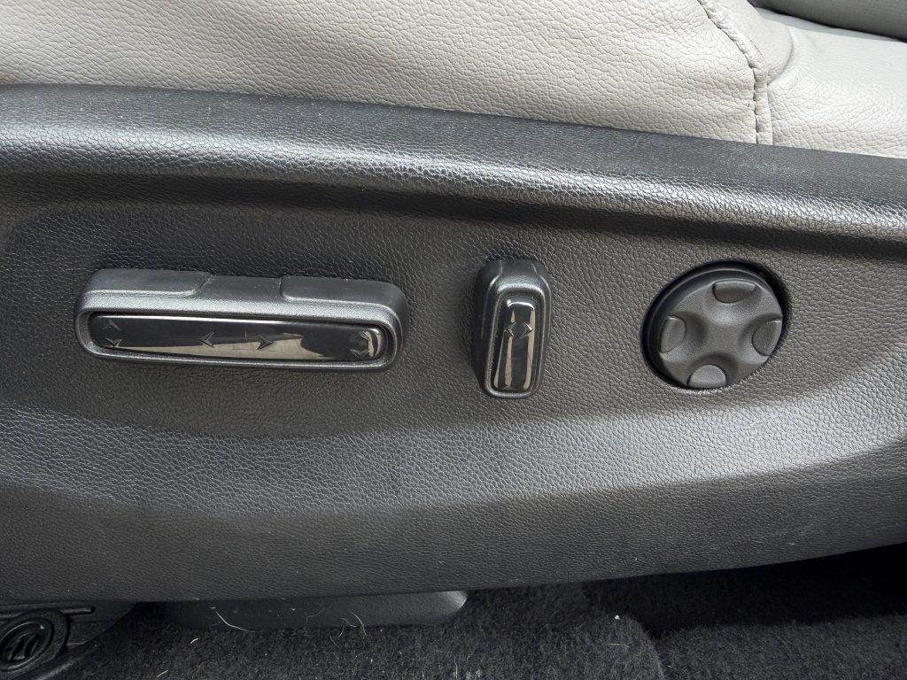 Used 2019 Honda CR-V EX-L image 26