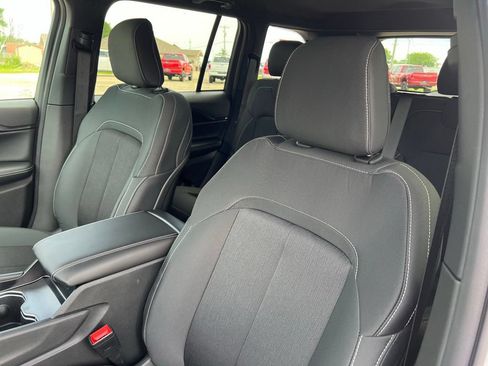 New 2026 Jeep Grand Cherokee Laredo AWD/4WD image 26