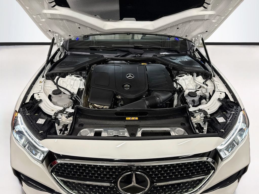 Used 2026 Mercedes-Benz E 350 4MATIC Sedan image 36