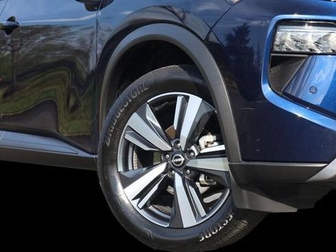 Certified 2024 Nissan Rogue SL AWD/4WD image 3