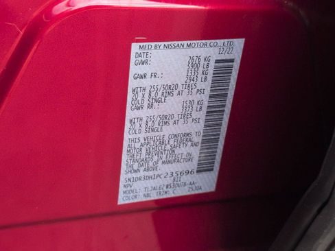 Used 2023 Nissan Pathfinder Platinum FWD image 14