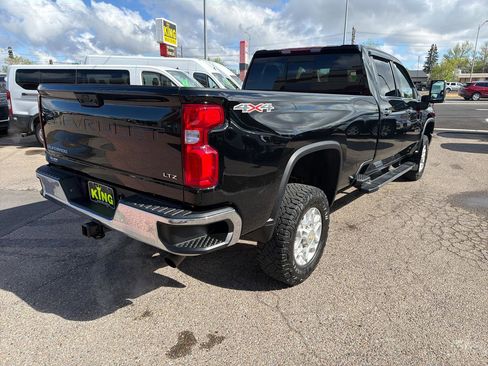 Used 2022 Chevrolet Silverado 3500 LTZ w/ LTZ Convenience Package AWD/4WD image 3