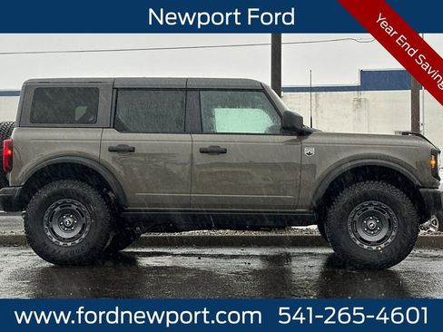 New 2025 Ford Bronco Big Bend w/ Black Diamond Package image 2