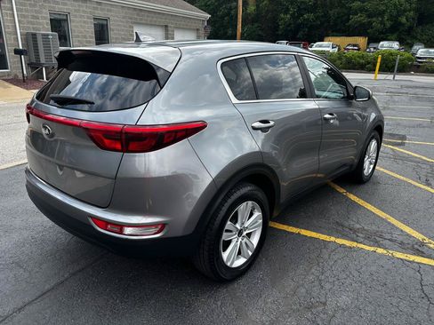 Used 2017 Kia Sportage LX AWD/4WD image 7