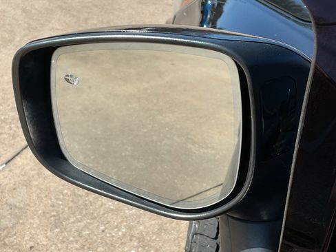 Used 2018 Subaru Outback 2.5i Limited image 11