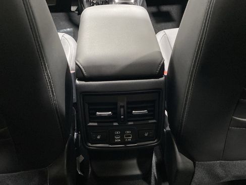 New 2026 Subaru Outback Limited AWD/4WD image 21