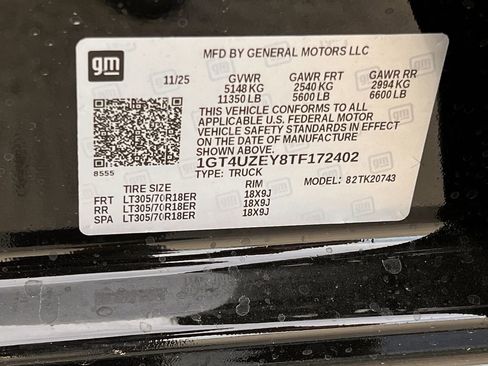 New 2026 GMC Sierra 2500 AT4X image 32