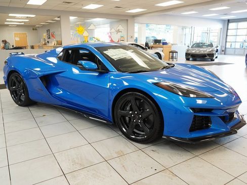 New 2026 Chevrolet Corvette E-Ray w/ Battery Protection Package image 11