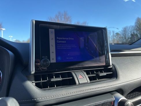 Used 2024 Toyota RAV4 XLE image 24