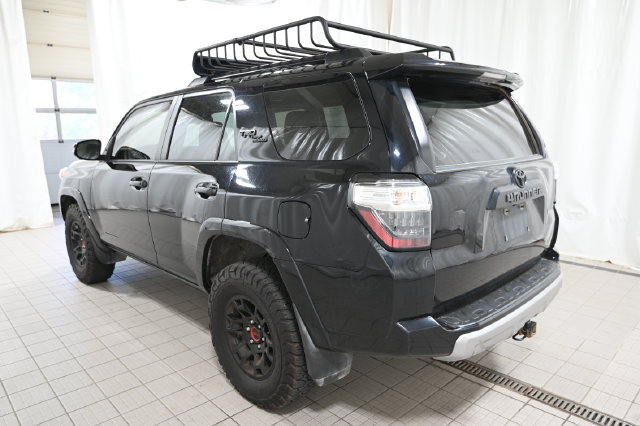 Used 2023 Toyota 4Runner TRD Off-Road Premium w/ Moonroof Package AWD/4WD image 11