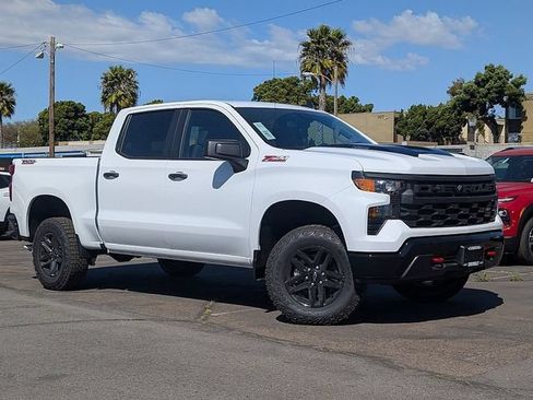 New 2026 Chevrolet Silverado 1500 Custom Trail Boss AWD/4WD image 2