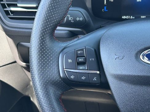 Used 2025 Ford Escape ST-Line FWD image 23