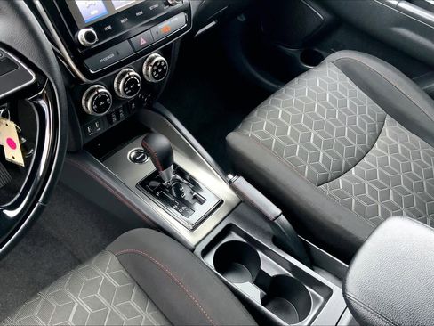 Used 2025 Mitsubishi Outlander Sport LE image 15
