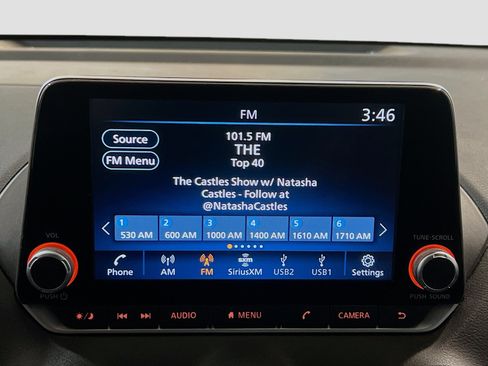 Used 2023 Nissan Sentra SV FWD image 10