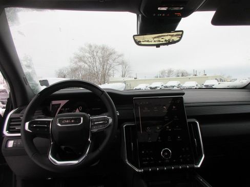 New 2026 GMC Acadia Elevation w/ Super Cruise Package image 17