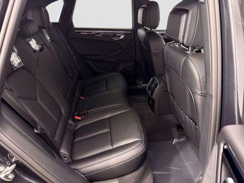 Used 2026 Porsche Macan AWD/4WD image 54