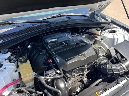 Used 2023 Chevrolet Camaro LT RWD image 35