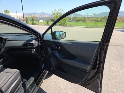 Certified 2026 Subaru Crosstrek 2.5i Limited w/ Crosstrek Mirror Package AWD/4WD image 19