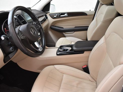 Used 2018 Mercedes-Benz GLE 350 w/ Premium 2 Package image 13