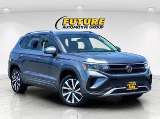 Used 2024 Volkswagen Taos SE FWD video 1