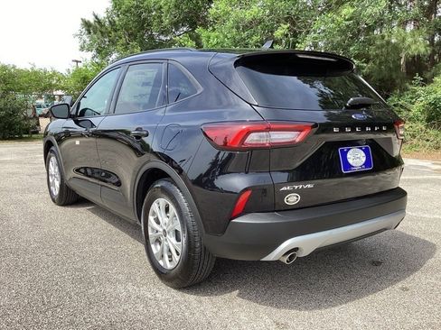 New 2025 Ford Escape Active image 7