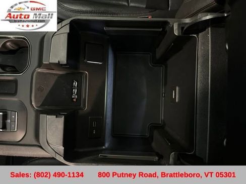 Used 2022 GMC Sierra 1500 AT4 w/ AT4 Preferred Package AWD/4WD image 28