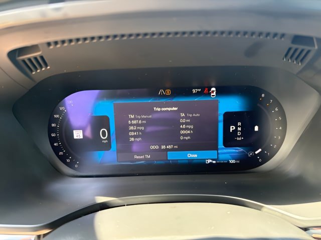 Used 2023 Volvo XC60 B5 Plus w/ Climate Package AWD/4WD image 15