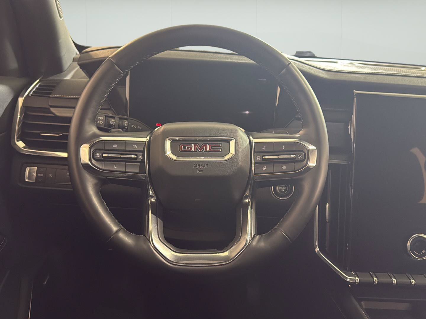 Certified 2024 GMC Acadia Elevation FWD image 17