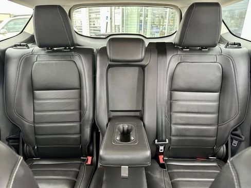 Used 2018 Ford Escape SEL image 19