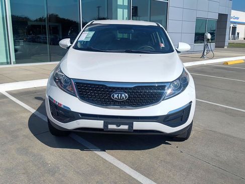 Used 2016 Kia Sportage LX AWD/4WD image 4