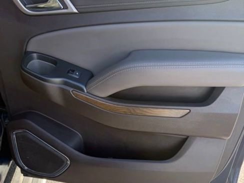 Used 2019 GMC Yukon XL Denali w/ Denali Ultimate Package image 21