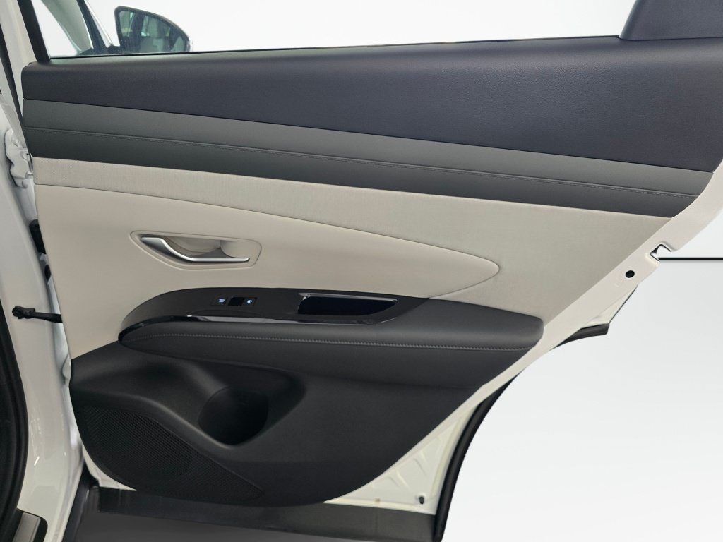 New 2026 Hyundai Tucson Limited AWD/4WD image 39