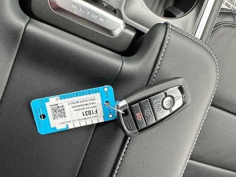 New 2025 Ford Expedition Platinum w/ Stealth Performance Package image 58