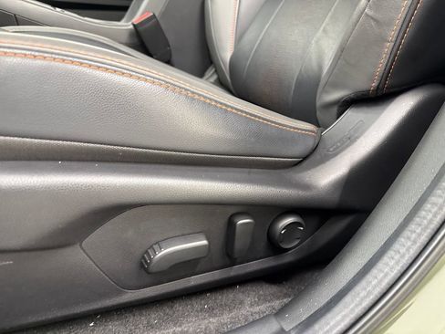 Certified 2024 Subaru Crosstrek 2.5i Limited w/ Crosstrek Mirror Package image 13