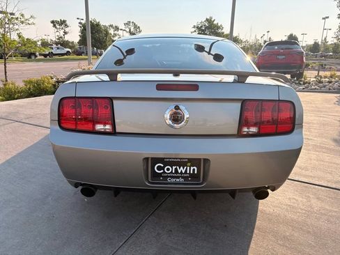 Used 2009 Ford Mustang GT RWD image 6
