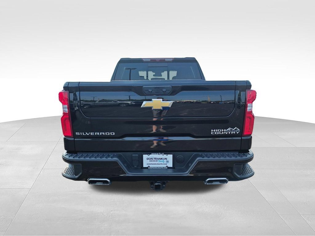 Used 2022 Chevrolet Silverado 1500 High Country AWD/4WD image 8