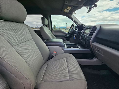 Certified 2019 Ford F150 XLT w/ Equipment Group 302A Luxury image 30