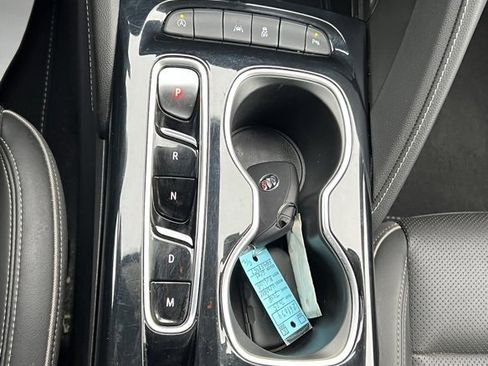 Used 2023 Buick Envision Essence image 16