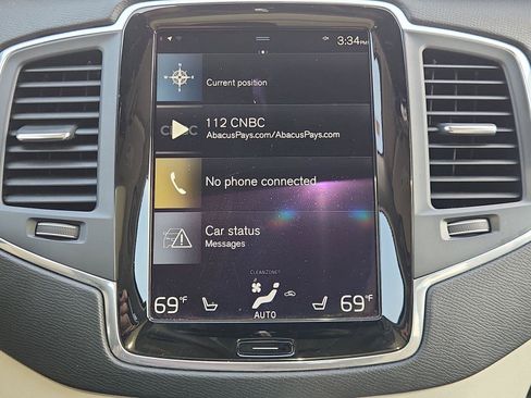 Used 2017 Volvo XC90 T6 Momentum w/ Vision Package AWD/4WD image 13