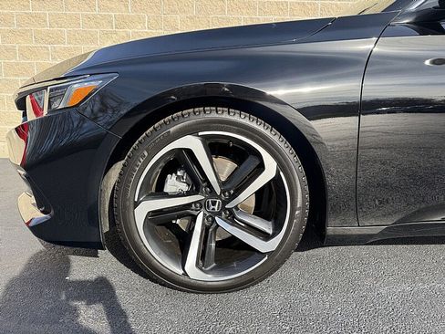 Used 2022 Honda Accord Sport image 9