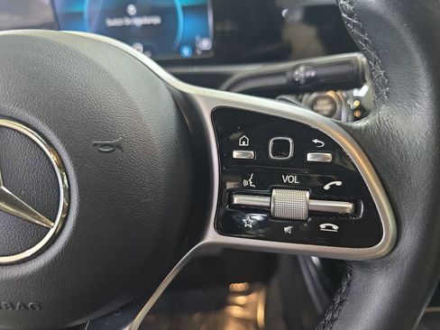 Used 2019 Mercedes-Benz A 220 image 21