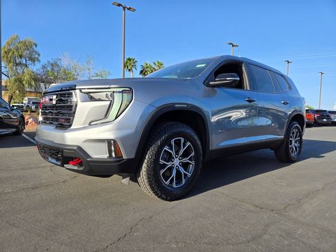 Used 2024 GMC Acadia AT4 w/ Luxury Package AWD/4WD image 2