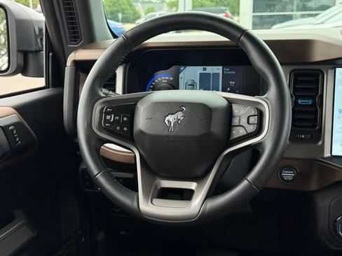 Certified 2023 Ford Bronco Outer Banks AWD/4WD image 6