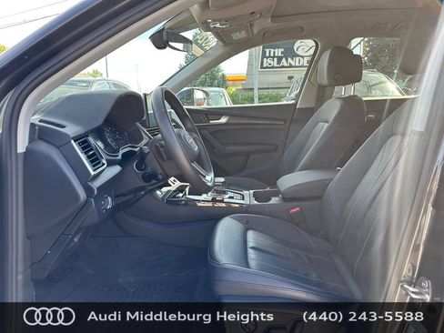 Used 2023 Audi Q5 2.0T Premium w/ Convenience Package AWD/4WD image 13